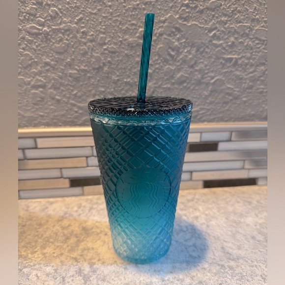 NWT Starbucks Teal Ombré 16oz. Grande Tumbler with Straw - Picture 1 of 5